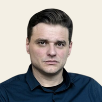 Piotr S (1)